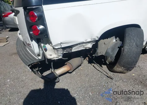 2009 GMC Yukon Xl 1500 Denali z USA, uszkodzony, nr VIN 1GKFK06289R206659